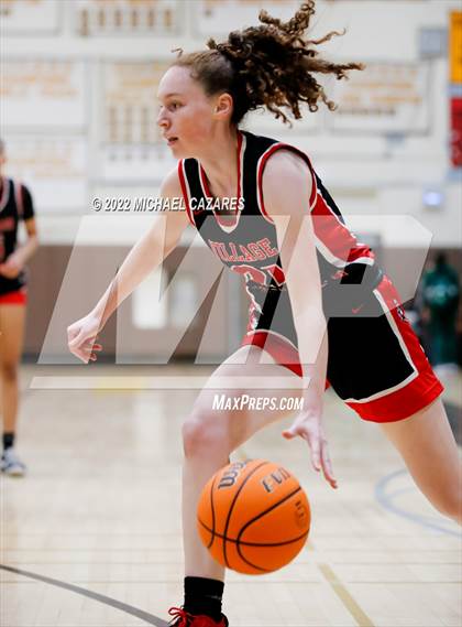 Thumbnail 3 in Village Christian vs. Oak Ridge (So Cal Prep Classic San Diego) photogallery.