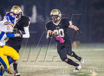 Thumbnail 2 in Joel Barlow vs. Gilbert-Northwestern (CIAC Class M Quarterfinal) photogallery.