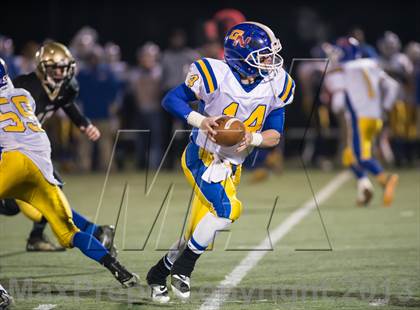 Thumbnail 1 in Joel Barlow vs. Gilbert-Northwestern (CIAC Class M Quarterfinal) photogallery.