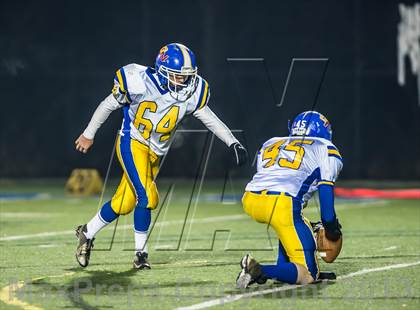 Thumbnail 2 in Joel Barlow vs. Gilbert-Northwestern (CIAC Class M Quarterfinal) photogallery.