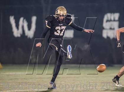 Thumbnail 3 in Joel Barlow vs. Gilbert-Northwestern (CIAC Class M Quarterfinal) photogallery.