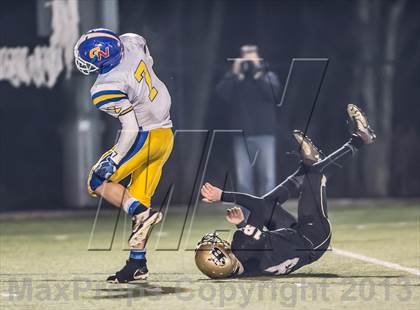 Thumbnail 2 in Joel Barlow vs. Gilbert-Northwestern (CIAC Class M Quarterfinal) photogallery.