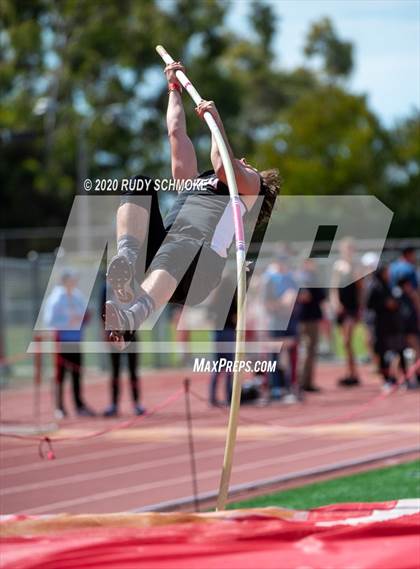 Thumbnail 2 in Track and Field @ Mt Carmel photogallery.