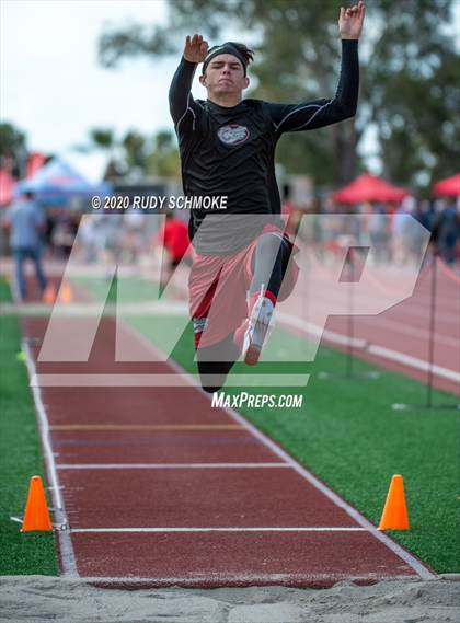 Thumbnail 1 in Track and Field @ Mt Carmel photogallery.