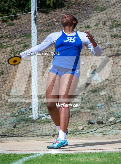 Thumbnail 3 in Track and Field @ Mt Carmel photogallery.