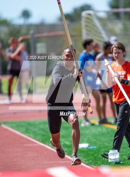 Thumbnail 2 in Track and Field @ Mt Carmel photogallery.