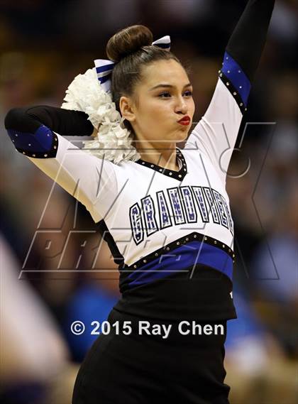 Thumbnail 3 in ThunderRidge vs. Overland (CHSAA 5A Final) photogallery.