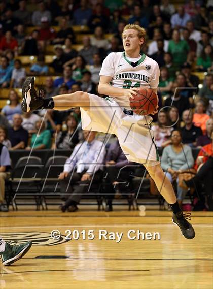 Thumbnail 2 in ThunderRidge vs. Overland (CHSAA 5A Final) photogallery.