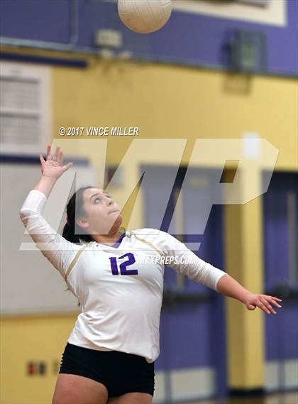 Thumbnail 2 in Bellarmine Prep @ Sumner photogallery.