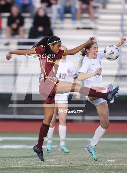 Thumbnail 2 in Las Lomas vs. Tamalpais (CIF NCS D2 Final) photogallery.