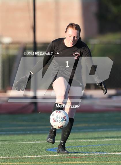 Thumbnail 1 in Las Lomas vs. Tamalpais (CIF NCS D2 Final) photogallery.