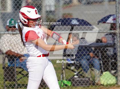 Thumbnail 1 in Dinuba @ Centennial photogallery.