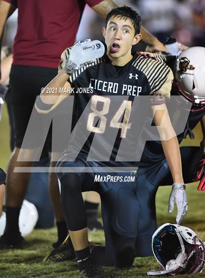 Thumbnail 3 in Cicero Prep Academy vs. Lincoln Prep photogallery.