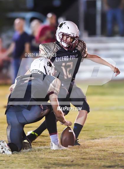 Thumbnail 3 in Cicero Prep Academy vs. Lincoln Prep photogallery.
