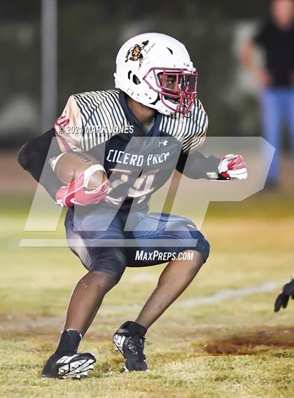 Thumbnail 2 in Cicero Prep Academy vs. Lincoln Prep photogallery.