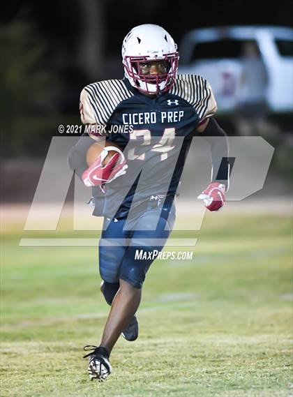 Thumbnail 3 in Cicero Prep Academy vs. Lincoln Prep photogallery.