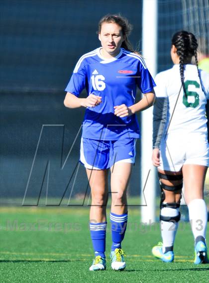 Thumbnail 1 in Eldred vs. Poland (NYSPHSAA Class D Semifinal) photogallery.