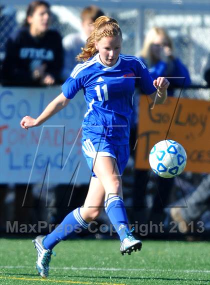 Thumbnail 3 in Eldred vs. Poland (NYSPHSAA Class D Semifinal) photogallery.