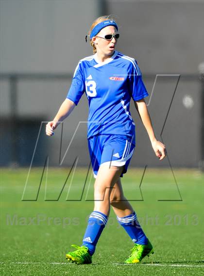 Thumbnail 2 in Eldred vs. Poland (NYSPHSAA Class D Semifinal) photogallery.