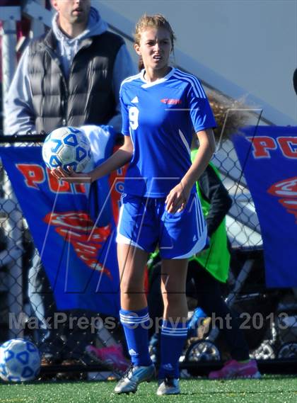 Thumbnail 1 in Eldred vs. Poland (NYSPHSAA Class D Semifinal) photogallery.