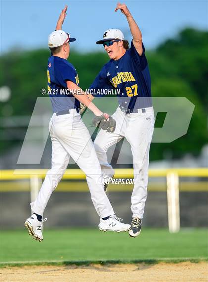 Thumbnail 1 in Massapequa @ Farmingdale photogallery.