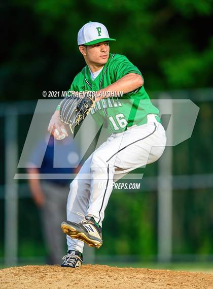 Thumbnail 2 in Massapequa @ Farmingdale photogallery.