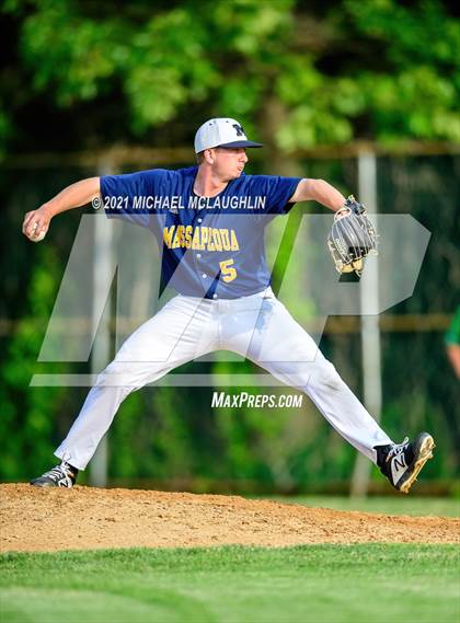 Thumbnail 3 in Massapequa @ Farmingdale photogallery.