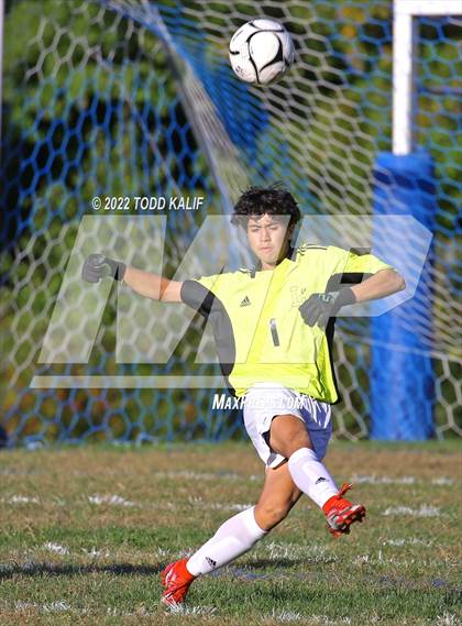 Thumbnail 1 in Ledyard @ Bacon Academy photogallery.
