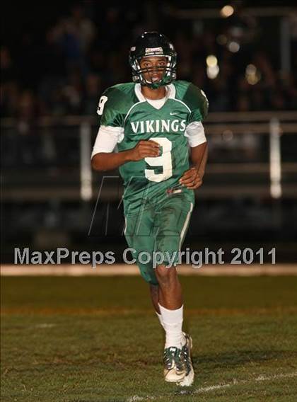 Thumbnail 1 in Woodgrove @ Loudoun Valley photogallery.