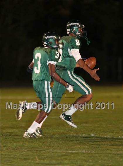 Thumbnail 1 in Woodgrove @ Loudoun Valley photogallery.