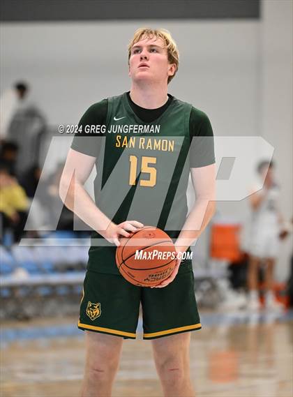Thumbnail 1 in San Ramon Valley vs. Salesian College Preparatory (CIF NCS Open Semifinal) photogallery.