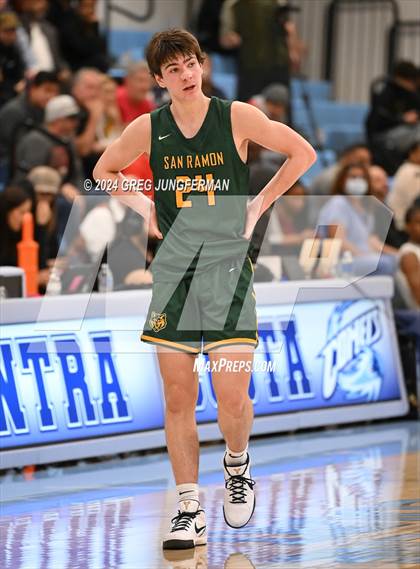 Thumbnail 2 in San Ramon Valley vs. Salesian College Preparatory (CIF NCS Open Semifinal) photogallery.