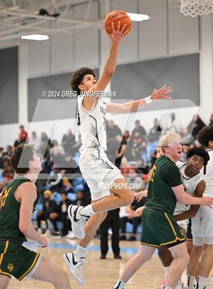 Thumbnail 2 in San Ramon Valley vs. Salesian College Preparatory (CIF NCS Open Semifinal) photogallery.