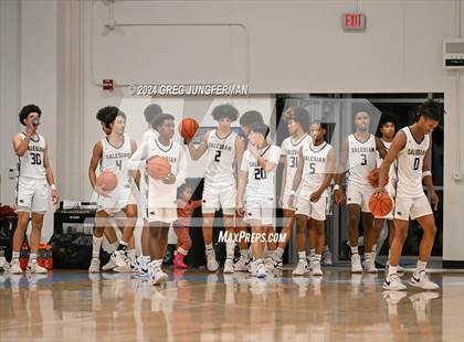 Thumbnail 3 in San Ramon Valley vs. Salesian College Preparatory (CIF NCS Open Semifinal) photogallery.