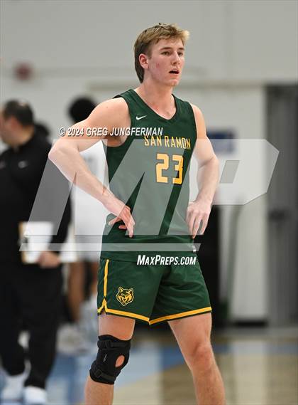 Thumbnail 2 in San Ramon Valley vs. Salesian College Preparatory (CIF NCS Open Semifinal) photogallery.