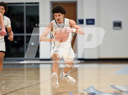 Thumbnail 3 in San Ramon Valley vs. Salesian College Preparatory (CIF NCS Open Semifinal) photogallery.