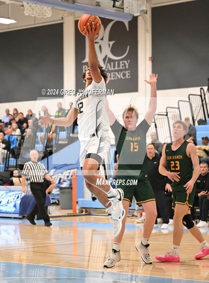 Thumbnail 3 in San Ramon Valley vs. Salesian College Preparatory (CIF NCS Open Semifinal) photogallery.