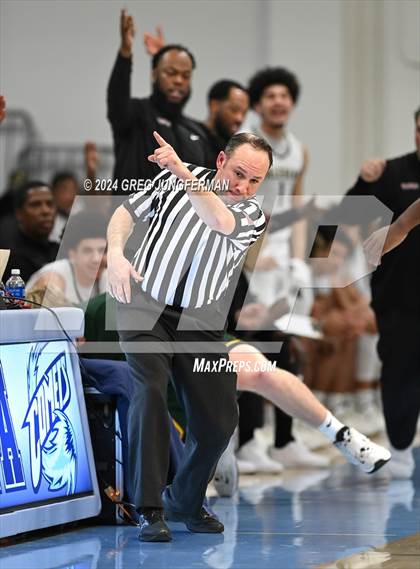 Thumbnail 2 in San Ramon Valley vs. Salesian College Preparatory (CIF NCS Open Semifinal) photogallery.