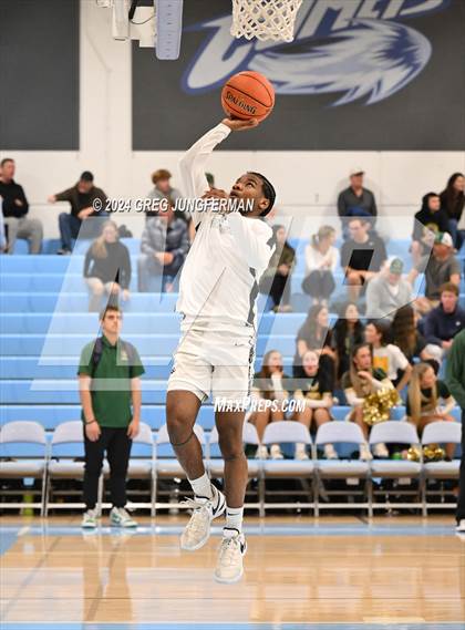 Thumbnail 2 in San Ramon Valley vs. Salesian College Preparatory (CIF NCS Open Semifinal) photogallery.