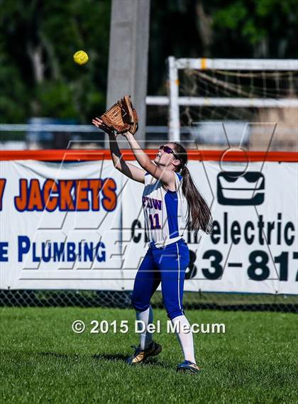 Thumbnail 2 in Northeast vs. Bartow photogallery.
