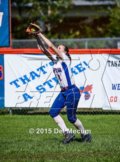 Thumbnail 2 in Northeast vs. Bartow photogallery.