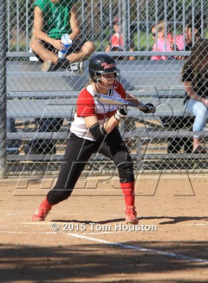 Thumbnail 3 in Glendora @ Bonita photogallery.