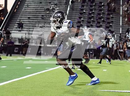 Thumbnail 1 in New Caney @ College Station photogallery.