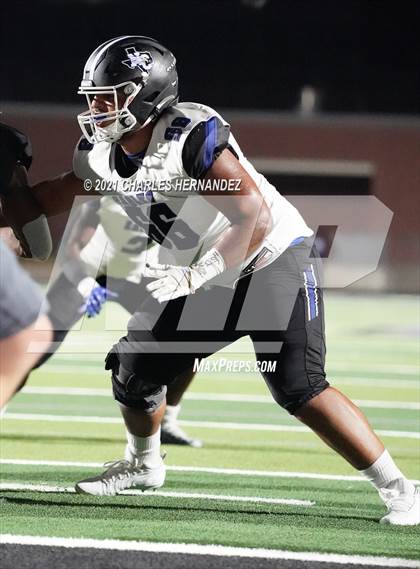 Thumbnail 3 in New Caney @ College Station photogallery.