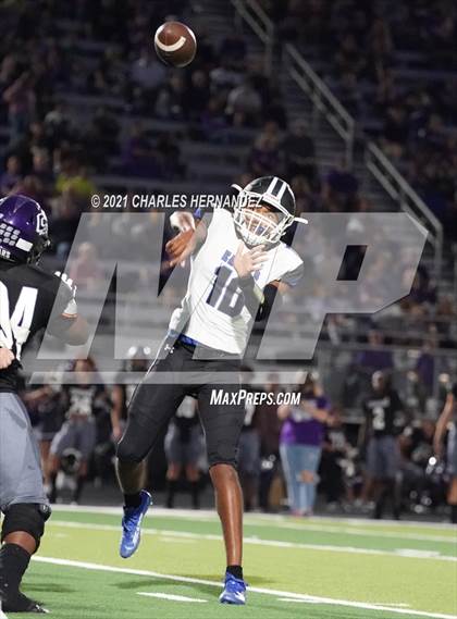 Thumbnail 1 in New Caney @ College Station photogallery.