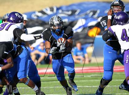 Thumbnail 2 in Plano West vs. Lufkin (UIL 5A Division 2 Regional Playoff) photogallery.