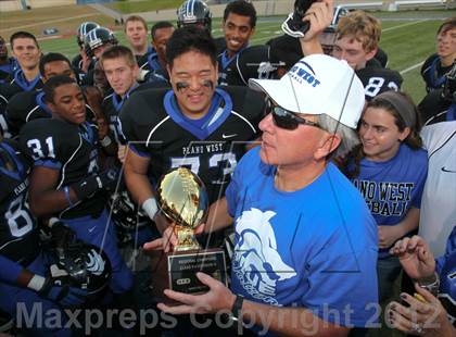 Thumbnail 3 in Plano West vs. Lufkin (UIL 5A Division 2 Regional Playoff) photogallery.