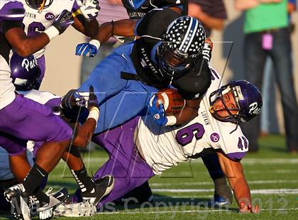 Thumbnail 2 in Plano West vs. Lufkin (UIL 5A Division 2 Regional Playoff) photogallery.
