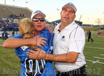 Thumbnail 3 in Plano West vs. Lufkin (UIL 5A Division 2 Regional Playoff) photogallery.