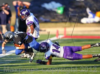 Thumbnail 2 in Plano West vs. Lufkin (UIL 5A Division 2 Regional Playoff) photogallery.